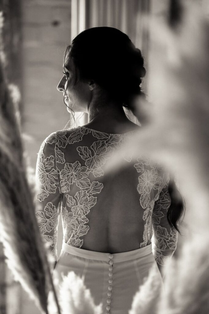 Détails tenue mariée